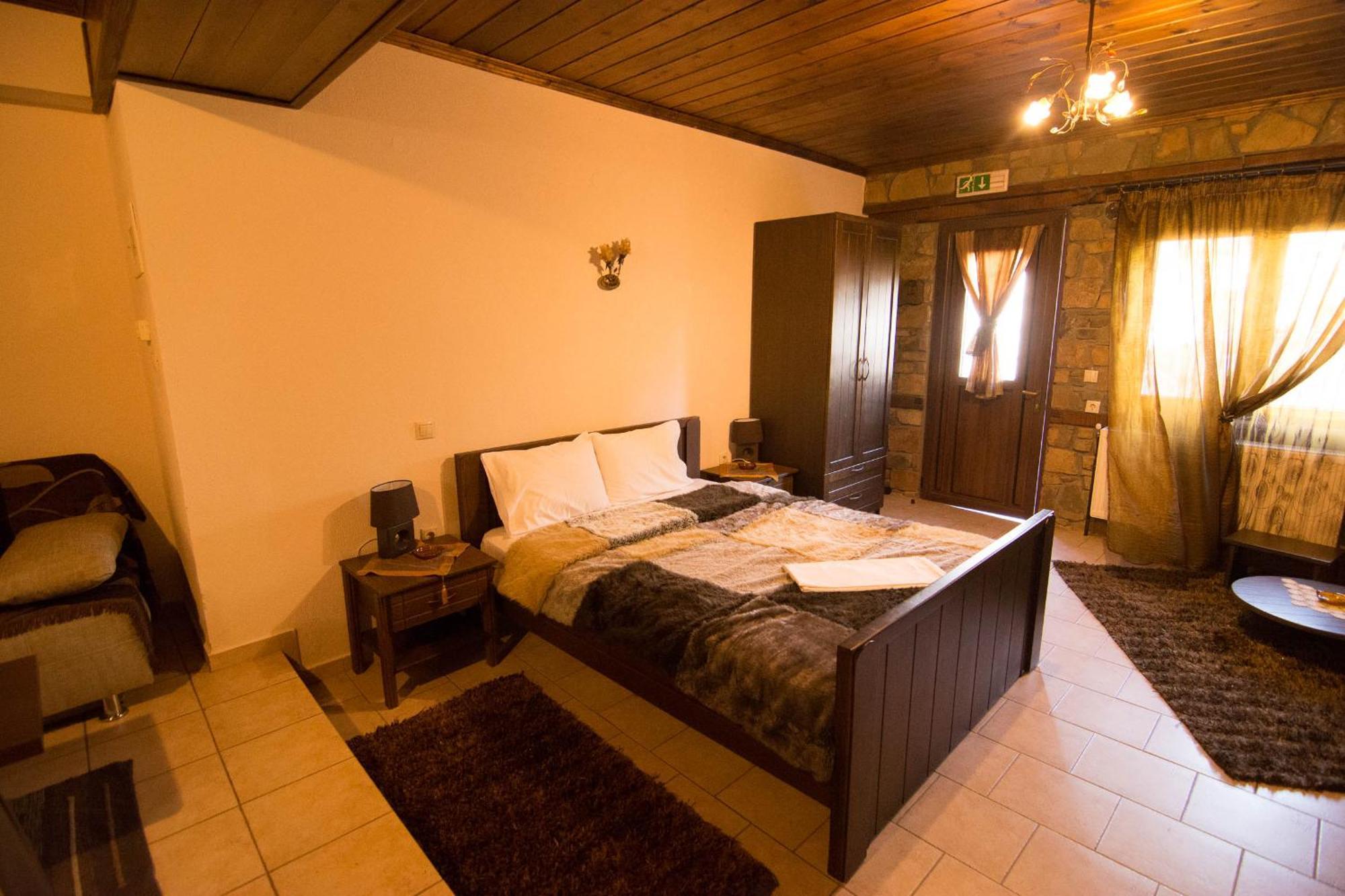 Ferienwohnung Spitiko Káto Loutrákion Exterior foto