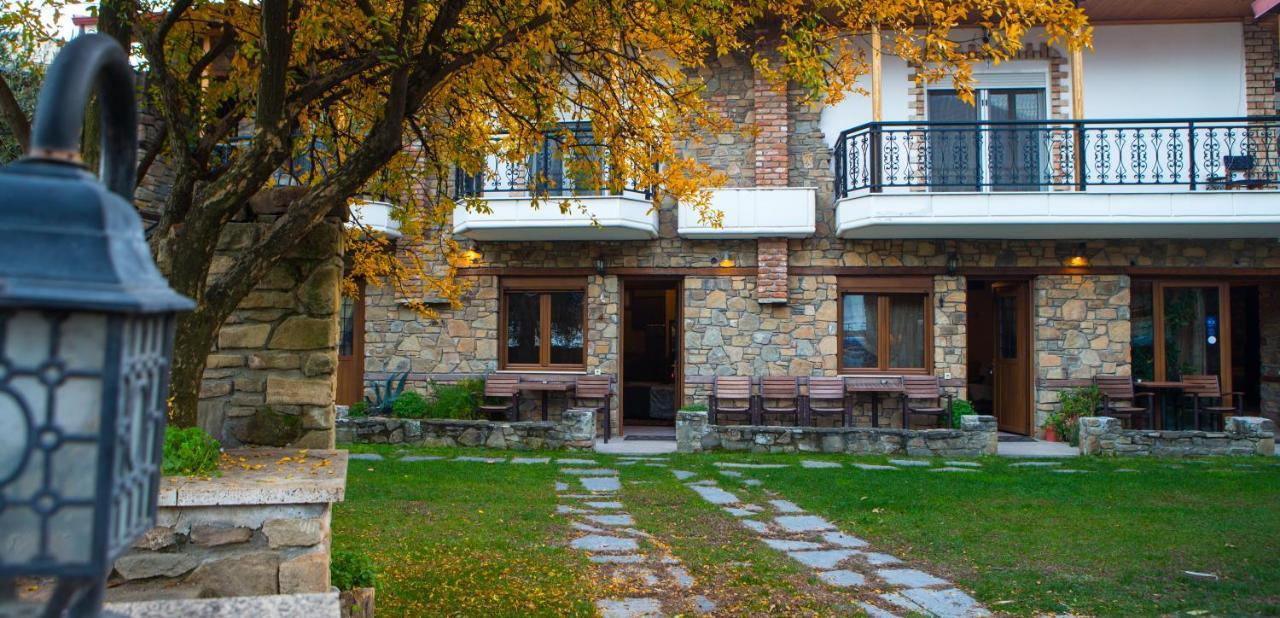 Ferienwohnung Spitiko Káto Loutrákion Exterior foto