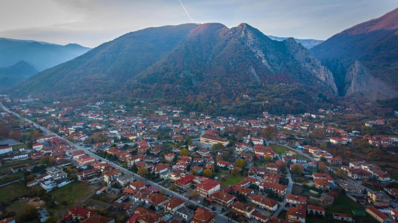 Ferienwohnung Spitiko Káto Loutrákion Exterior foto